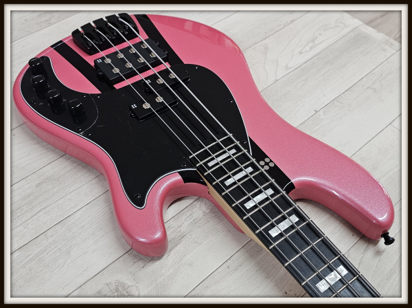Preview: Sandberg California II VM4, Custom Color Pink Metallic Highgloss+Black Stripes